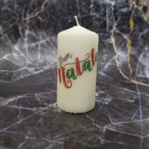 Candela decorativa natalizia - lettering colorato